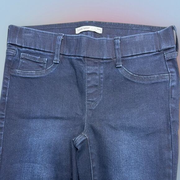 NINE WEST Women’s 2 Dark Blue Pull On Skinny Jeans NEW - Picture 1 of 4